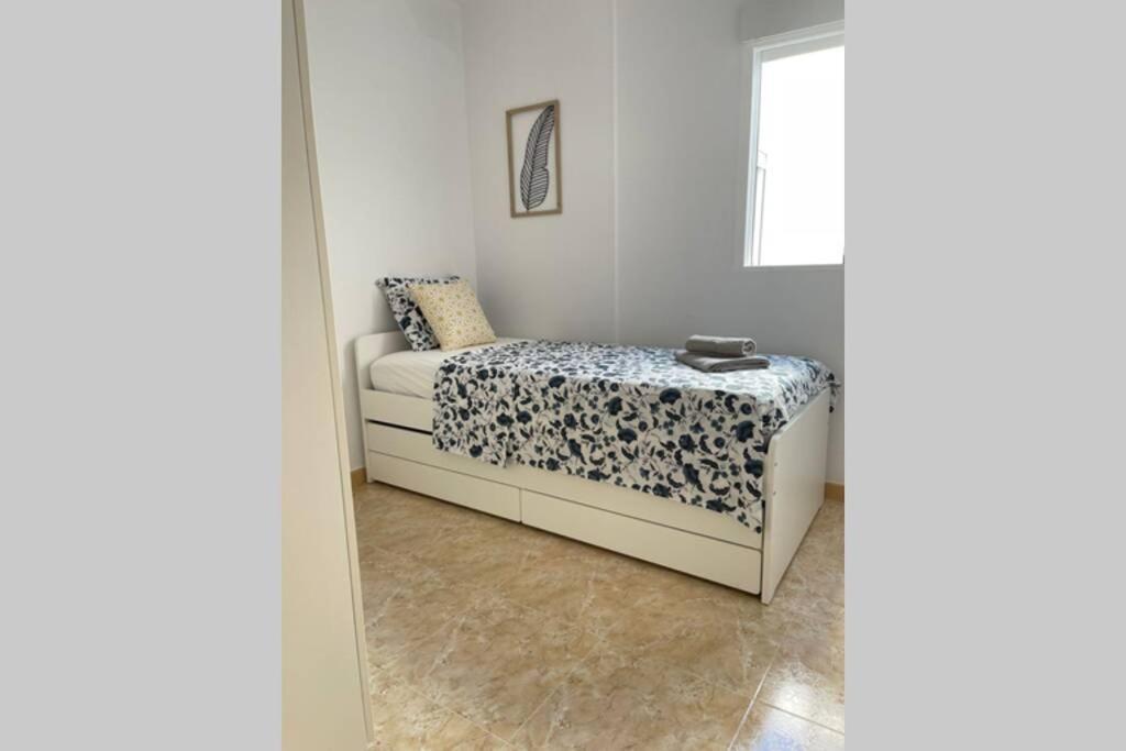 Uim Mediterraneo Poeta 2 Wifi Puerto de Sagunto Bagian luar foto